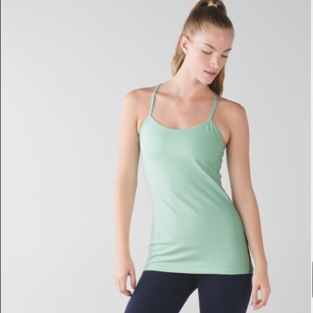 Lulu lemon Power Y tank